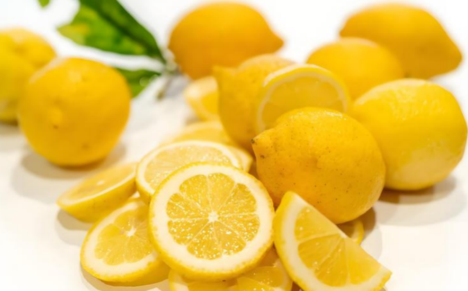 Lemon and Bay Leaves Have Such Amazing Effects! The Health S